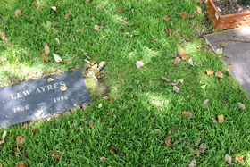 Frank-Zappa-grave